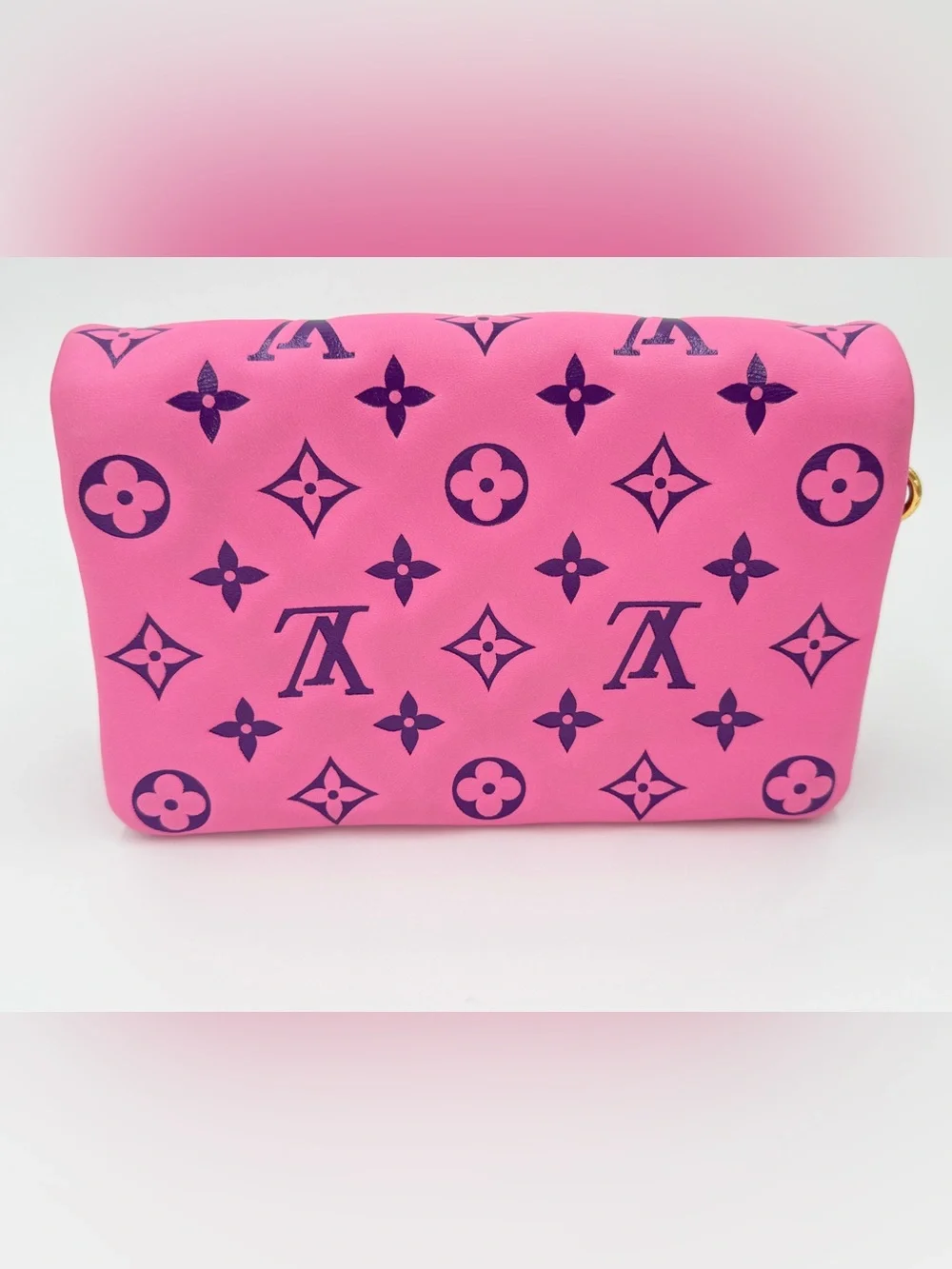 LV Coussin BB Stunning FULL SET w/Box, Dust Bag, and Entrupy COA!💖 Exclnt Condt! - Picture 5 of 15